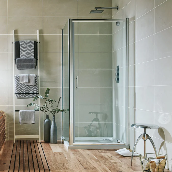 Roma Chrome 900mm PIVOT Shower Door